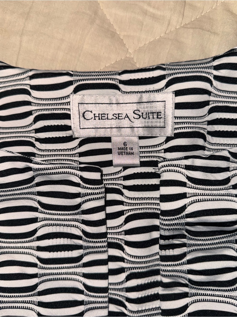 Chelsea Suite Black and White Geometric Open-Front Jacket size 6 - Picture 4 of 4